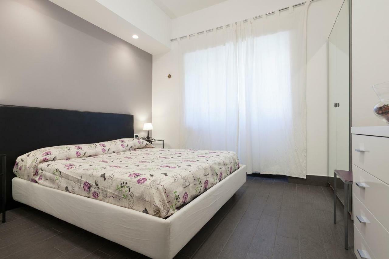 My Purple Apartment In The Center Of Rome Exterior photo